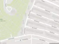 Ambulance met grote spoed naar de Patrijsstraat in Katwijk