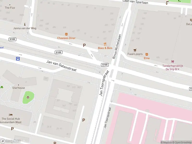 Ambulance met grote spoed naar de Jan van Galenstraat in Amsterdam