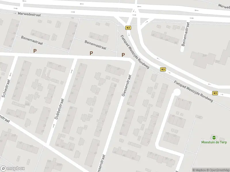 Ambulance met grote spoed naar de Giessenstraat in Dordrecht