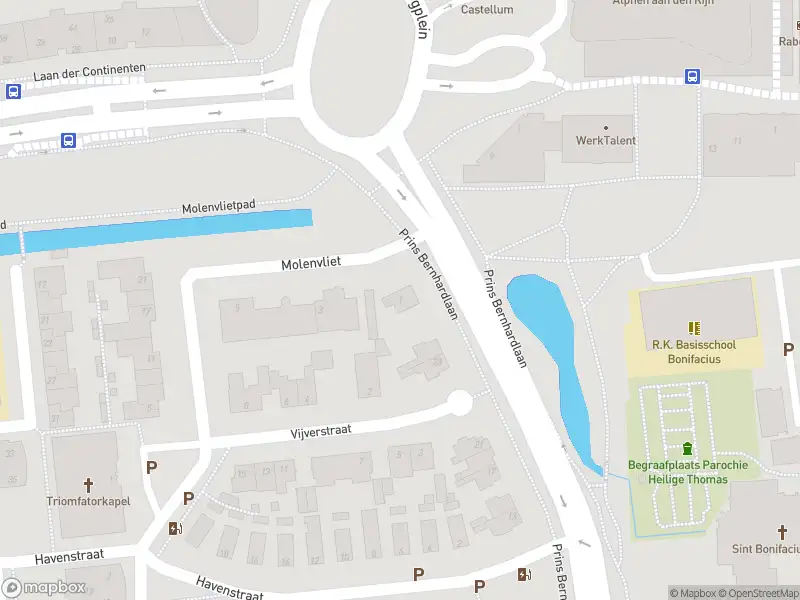 Ambulance met gepaste spoed naar de Molenvliet in Alphen aan den Rijn