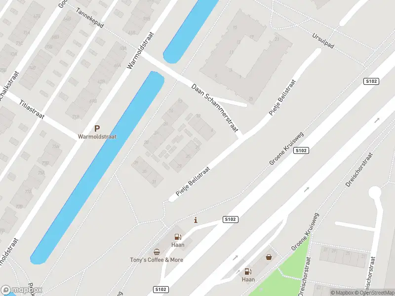 Ambulance met grote spoed naar de Pietje Bellstraat in Rotterdam