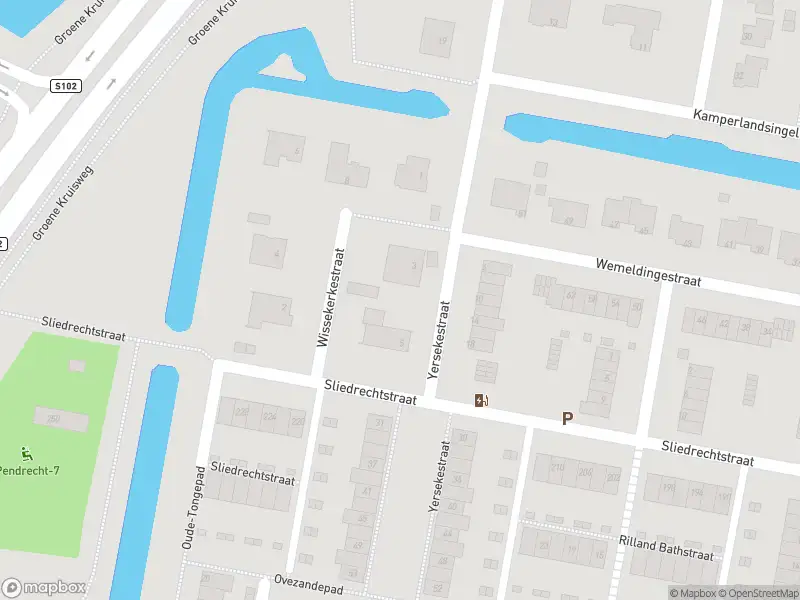 Ambulance met gepaste spoed naar de Yersekestraat in Rotterdam