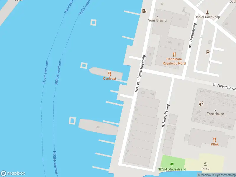 Traumahelikopter met grote spoed naar de tt. Vasumweg in Amsterdam