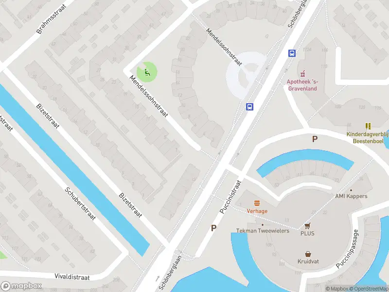 Ambulance met gepaste spoed naar de Mendelssohnstraat in Capelle aan den IJssel