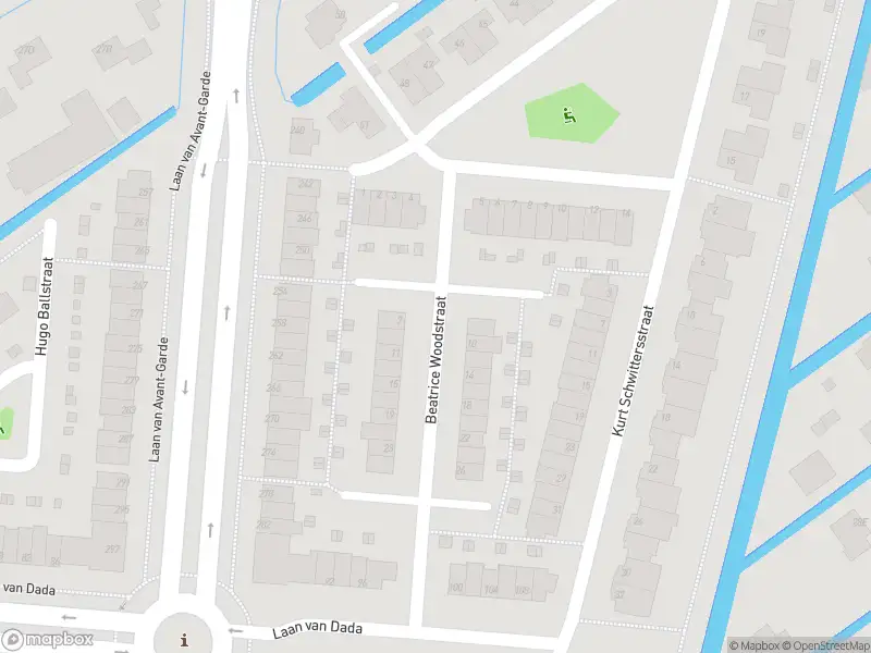 Brandweer met gepaste spoed naar de Beatrice Woodstraat in Rotterdam