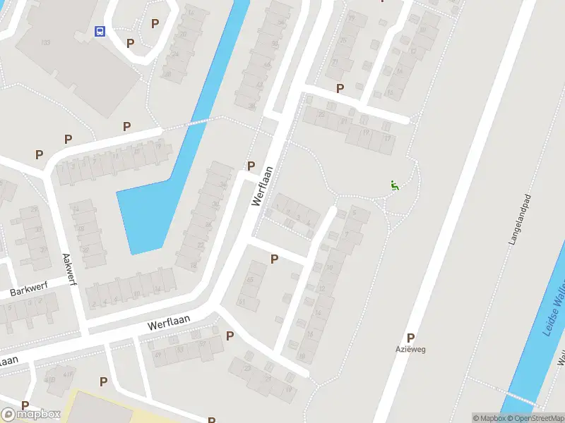 Ambulance met grote spoed naar de Driemasterwerf in Zoetermeer