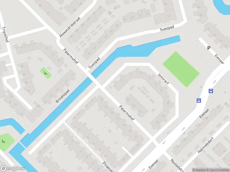 Ambulance met grote spoed naar de Izmirerf in Rotterdam