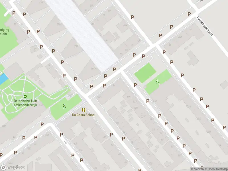 Ambulance met grote spoed naar de Martinus Steijnstraat in Rotterdam