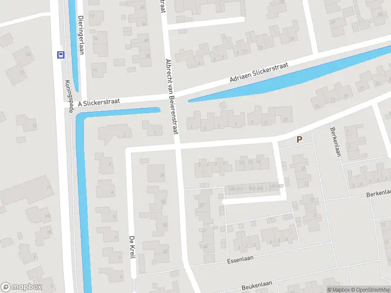 Brandweer met grote spoed naar de Cornelis van Mieropstraat in Hoogwoud vanwege afhijsen patient