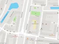 Ambulance met gepaste spoed naar de Hogenbanweg in Rotterdam