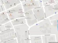 Ambulance met gepaste spoed naar de Dorpsdijk in Rhoon