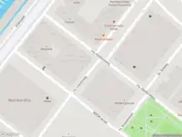 Ambulance met grote spoed naar de mt. Lincolnweg in Amsterdam