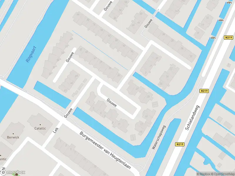 Ambulance met gepaste spoed naar de Gouwe in Nieuwerkerk aan den IJssel