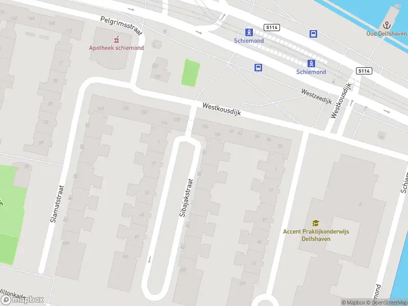 Ambulance met grote spoed naar de Sibajakstraat in Rotterdam