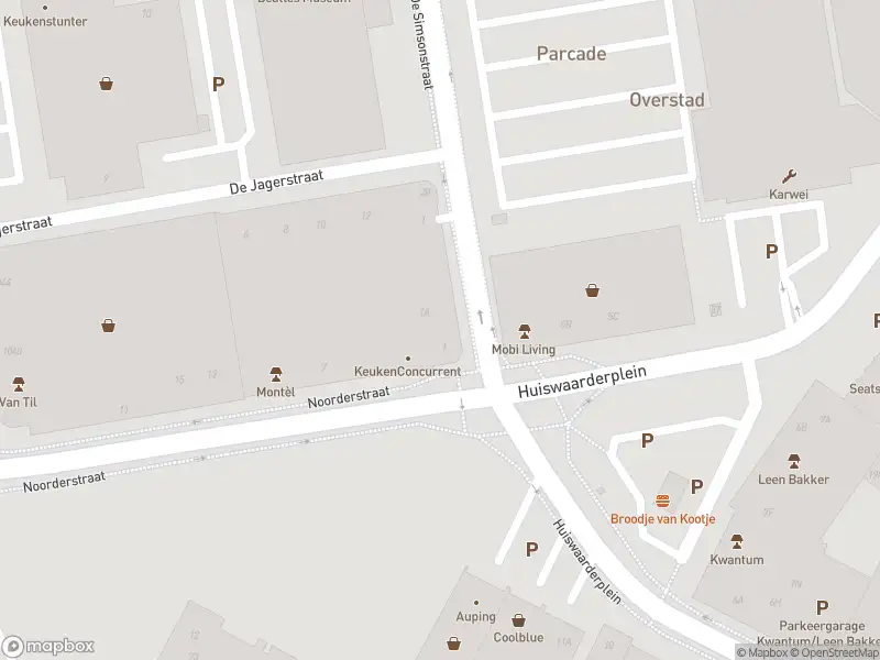 Ambulance met gepaste spoed naar de Noorderstraat in Alkmaar