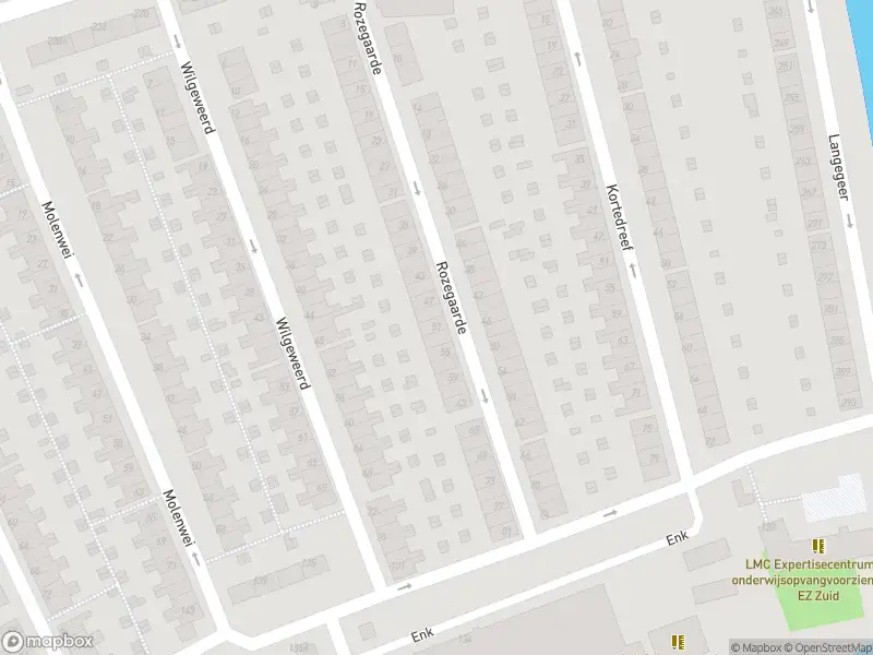 Ambulance met gepaste spoed naar de Rozegaarde in Rotterdam