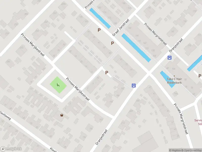 Ambulance met grote spoed naar de Prinses Margrietstraat in Ridderkerk