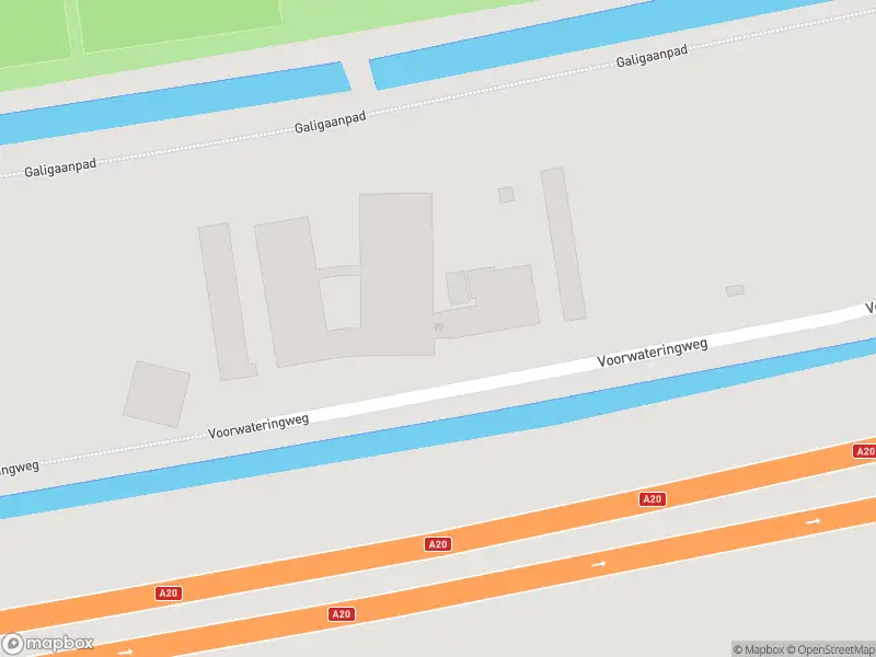 Brandweer met gepaste spoed naar de Voorwateringweg in Rotterdam