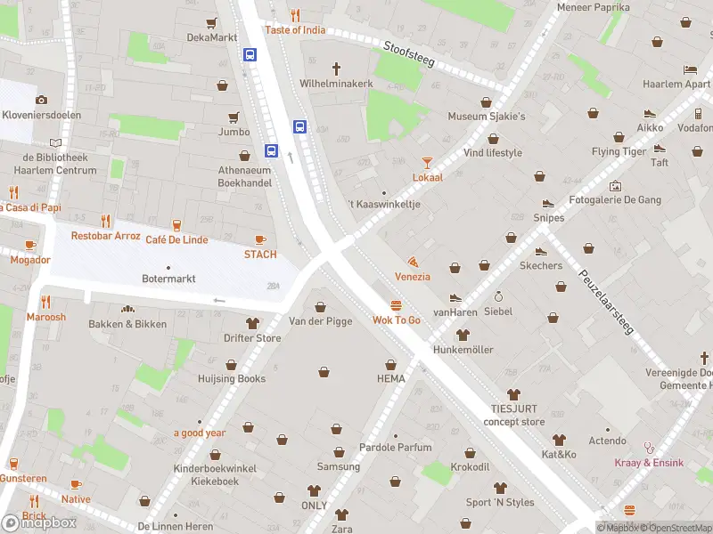 Ambulance met gepaste spoed naar de Verwulft in Haarlem