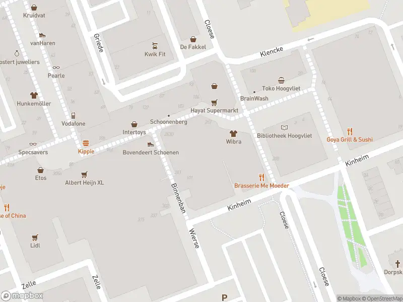 Ambulance met gepaste spoed naar de Binnenban in Hoogvliet Rotterdam