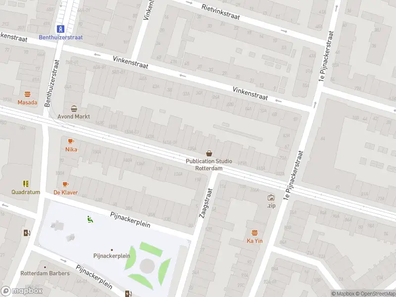 Ambulance met grote spoed naar de Zaagmolenstraat in Rotterdam