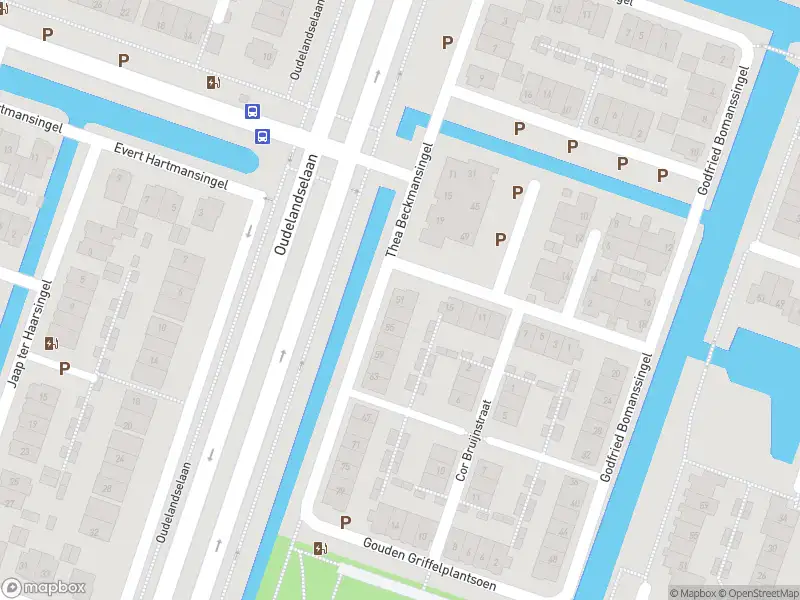 Ambulance met gepaste spoed naar de Thea Beckmansingel in Berkel en Rodenrijs