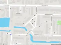 Ambulance met gepaste spoed naar de Hendrick Avercampplantsoen in Hazerswoude-Dorp