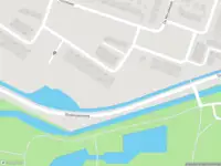 Ambulance met grote spoed naar de Kloosplantsoen in Ridderkerk