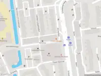 Ambulance met gepaste spoed naar de Leendert Keesmaathof in Schiedam