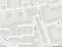 Ambulance met grote spoed naar de Van Anrooystraat in 's-Gravenhage