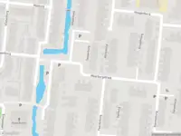 Ambulance met gepaste spoed naar de Stolpenburg in Gouda