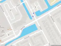 Ambulance met grote spoed naar de Kerklaan in Capelle aan den IJssel