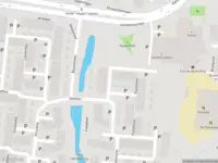 Ambulance met gepaste spoed naar de Dwergwier in Leiden