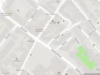 Ambulance met grote spoed naar de Garenhof in Noordwijk