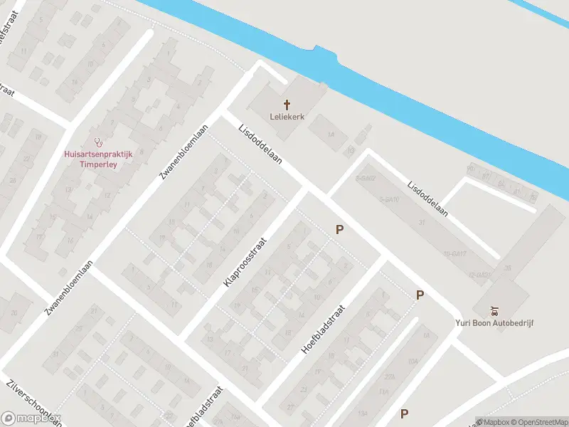 Ambulance met grote spoed naar de Klaproosstraat in Krommenie