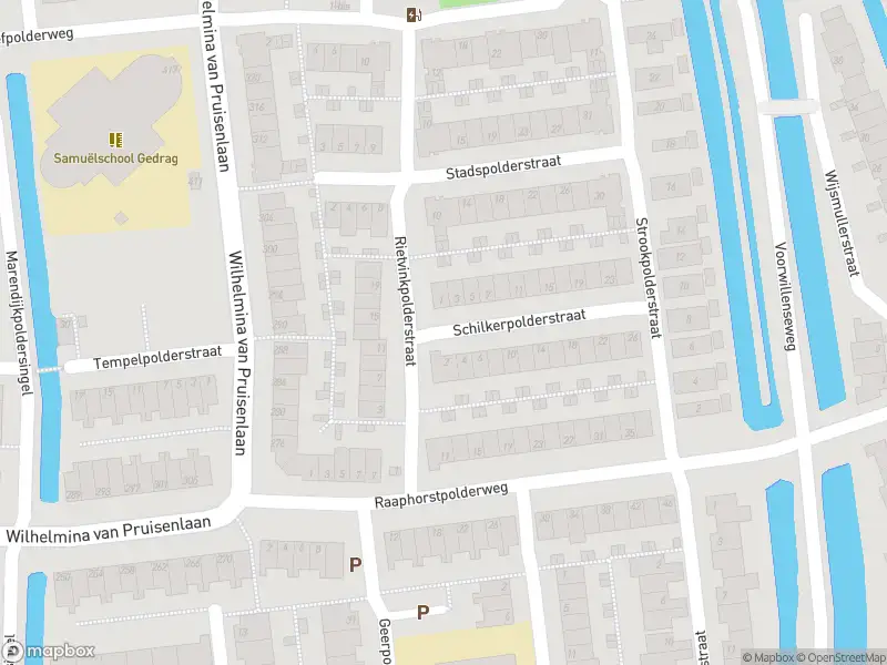 Ambulance met grote spoed naar de Schilkerpolderstraat in Gouda