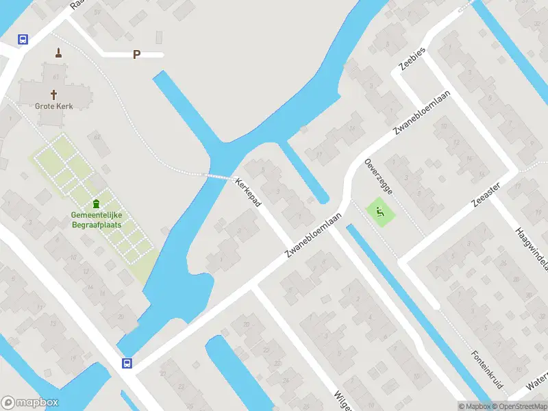 Ambulance met grote spoed naar de Zwanebloemlaan in Oosthuizen