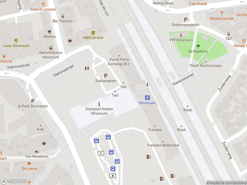 Brandweer met gepaste spoed naar de Stationsplein in Hilversum vanwege een liftopsluiting