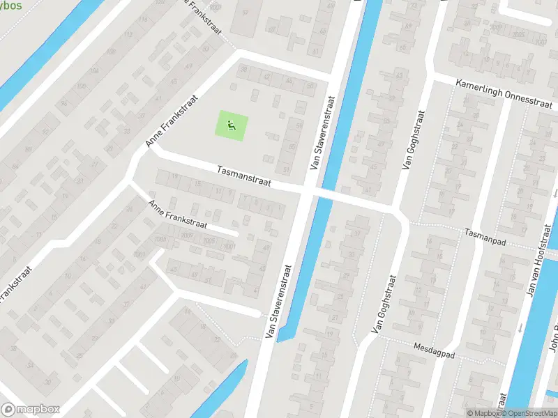 Ambulance met grote spoed naar de Tasmanstraat in Reeuwijk