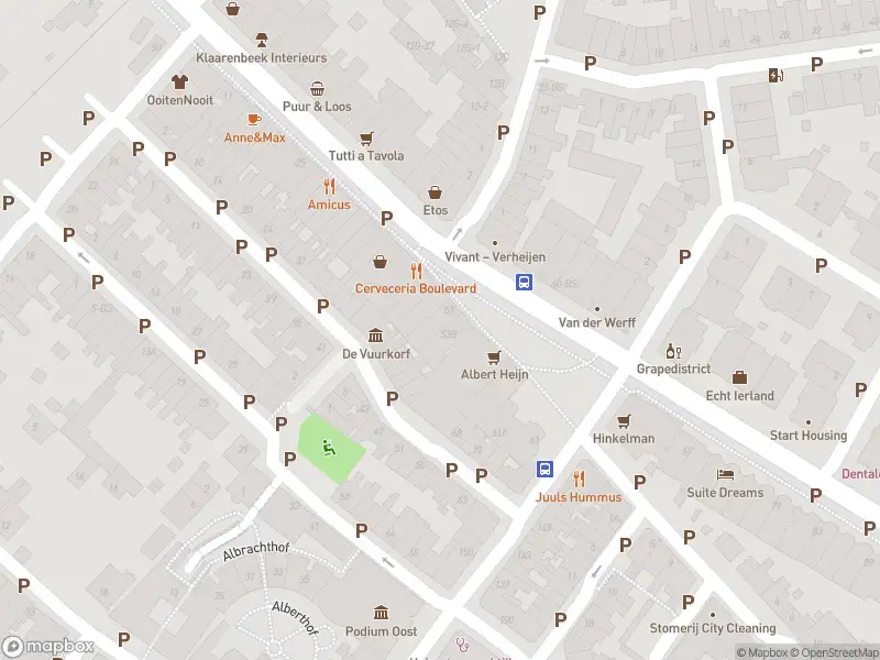 Brandweer met grote spoed naar de Lindestraat in Utrecht vanwege afhijsen patient