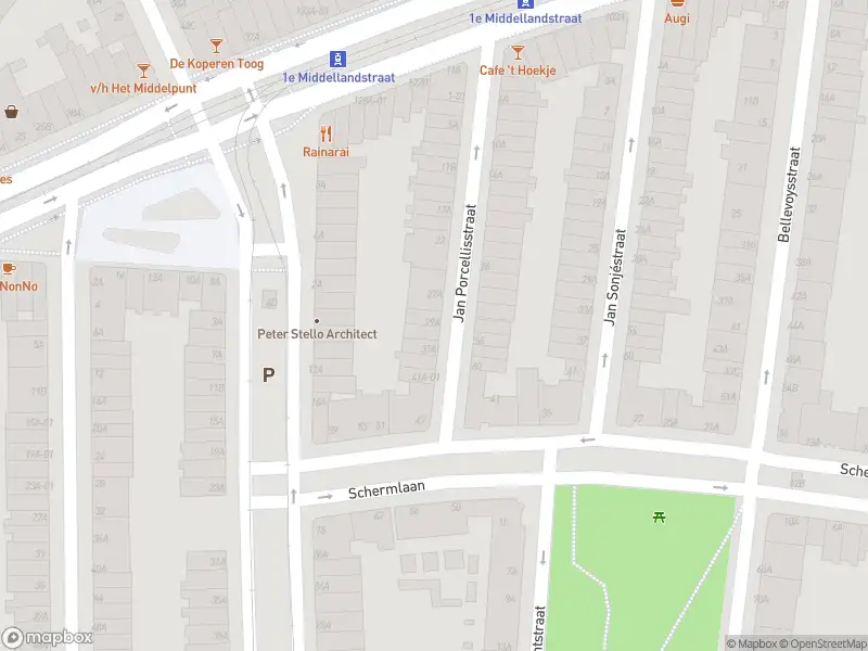 Ambulance met gepaste spoed naar de Jan Porcellisstraat in Rotterdam