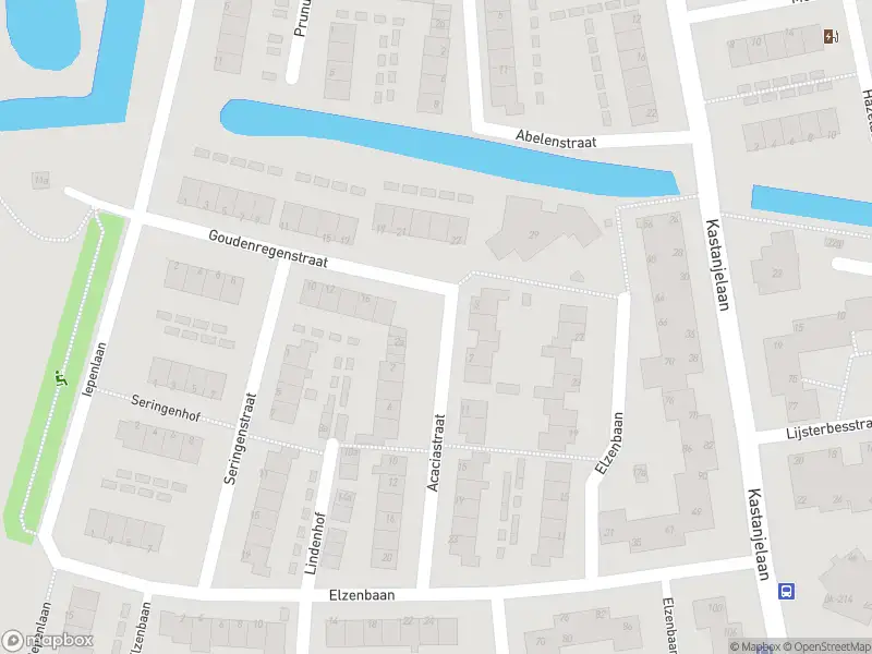 Ambulance met grote spoed naar de Acaciastraat in Enkhuizen