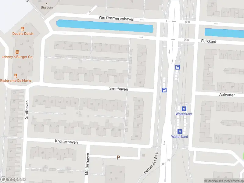 Ambulance met grote spoed naar de Smithaven in Barendrecht