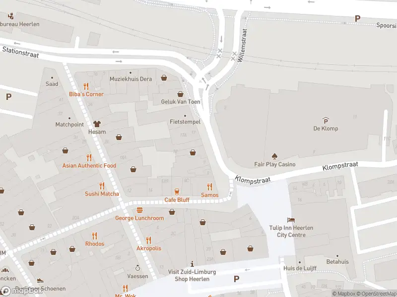 Politie naar de Willemstraat in Heerlen vanwege aanrijding met letsel