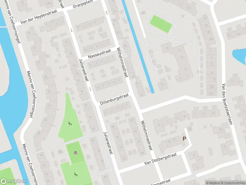 Ambulance met gepaste spoed naar de Dillenburgstraat in Langerak