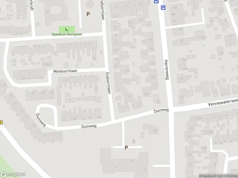 Brandweer met gepaste spoed naar de Esdoornlaan in Egmond-Binnen vanwege middelgrote brand