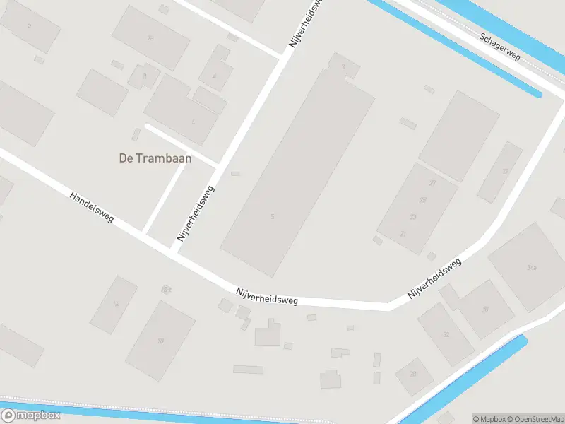 Ambulance met gepaste spoed naar de Nijverheidsweg in Schagerbrug