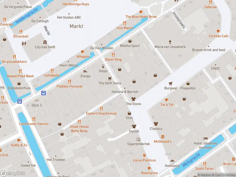 Politie met grote spoed naar de Jacob Gerritstraat in Delft vanwege ongeval met letsel