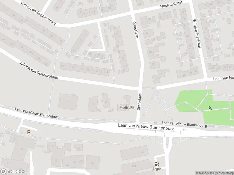 Ambulance met gepaste spoed naar de Juliana van Stolberglaan in Rozenburg