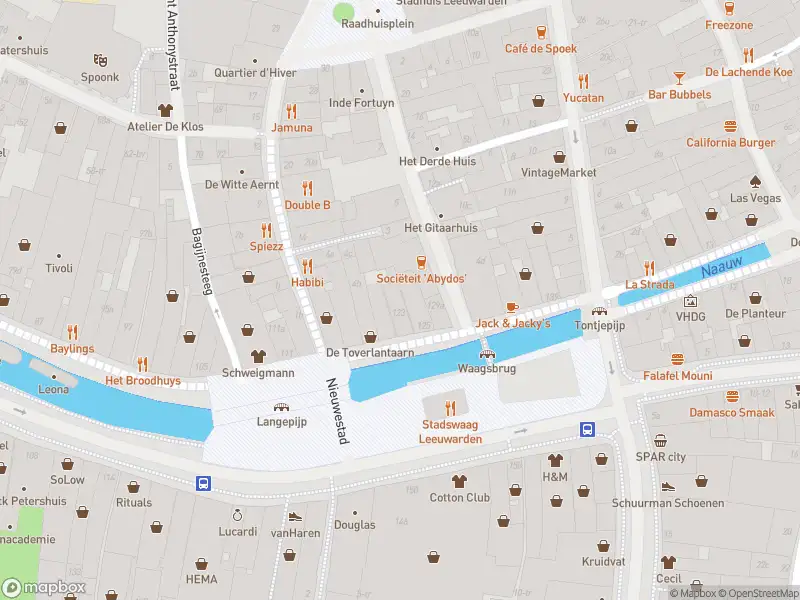 Politie met grote spoed naar de Wirdumerdijk in Leeuwarden vanwege schietincident